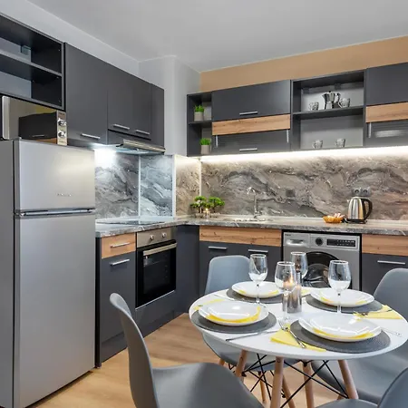Apartment Guest 2 *