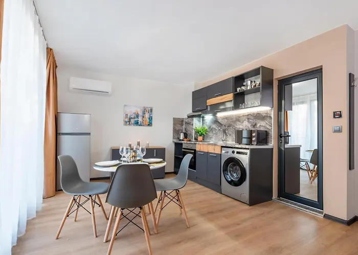 Guest 2 Апартамент *