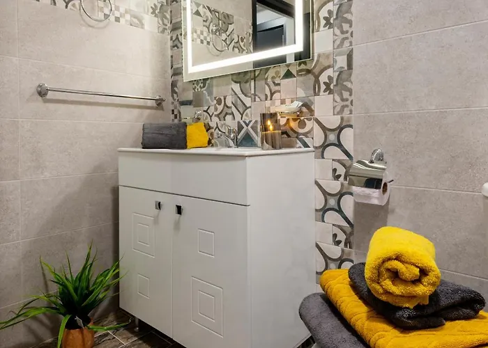 Guest 2 Apartament *